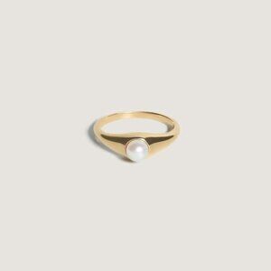 Kinn Studio Pearl Signet Ring - Size 6 - 14K Solid Gold, Authentic Pearl Ring